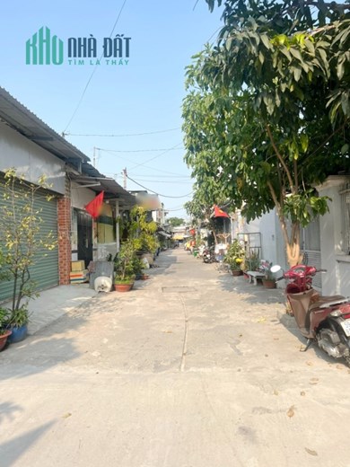 Nhà giấy tay 2 tầng hẻm xe tải C4 Phạm Hùng,Bình Hưng -  Giá : 2.3 Tỷ