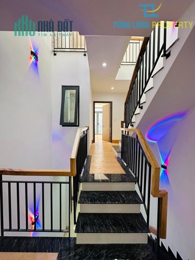 Nhà 3 tầng kiệt Nguyễn Đình Tựu, sát Chợ Hoa Thanh Khê, có chỗ đậu Ô Tô 24/24 giá chỉ 2 tỷ x