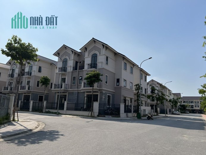 hủ nhà cần bán song lập góc đã hoàn thiện cho thuê 12 triệu tại Centa Villas Từ Sơn