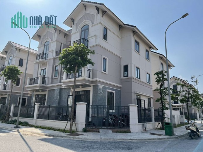 hủ nhà cần bán song lập góc đã hoàn thiện cho thuê 12 triệu tại Centa Villas Từ Sơn