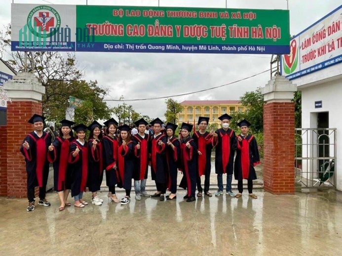Chính chủ cần bán gấp 245m đất kinh doanh tổ 9 Khu cn Quang Minh