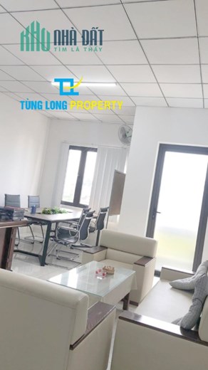 Cho thuê văn phòng Phan Đăng Lưu, full nội thất, có thang máy