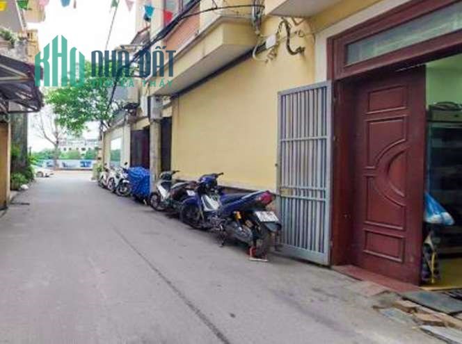 Bán đất phố Hồng Tiến, Long Biên, đường thông ô tô rộng, sát phố nhộn nhịp, 140m, 16 tỷ 8