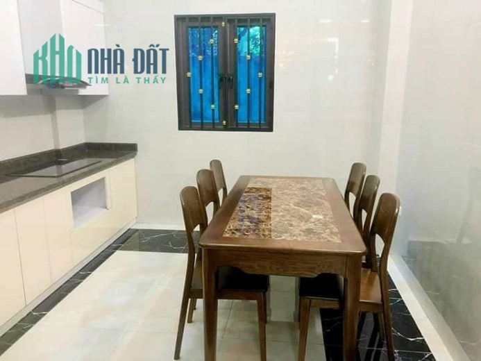 NHÀ ĐẸP 5 TẦNG DT:47M2 7 PHÒNG NGỦ LÔ GÓC 3 MẶT THOÁNG VĨNH VIỄN CÁCH 1 NHÀ RA MẶT PHỐ KHƯƠNG TRUNG
