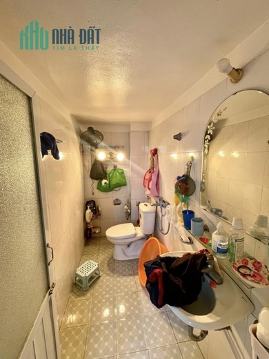 Bán căn nhà 77m2 phố Âu Cơ, Tây Hồ Ô tô đỗ cửa Mặt tiền chia lô Ô tô tránh 20m 6.2 Tỷ