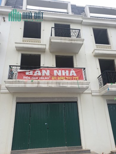 Bán Nhà xây sẵn Thành Phố Cao Bằng giá chỉ 3.3 tỷ