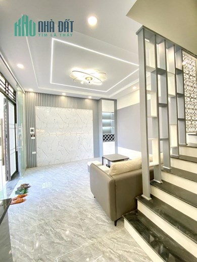 Lô 3 căn xây cực mới, sát mép đường lớn, đang chuẩn bị làm đường lớn trước nhà, đẳng cấp siêu hiếm
