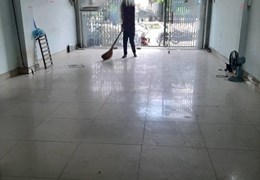 Nhà MT KD hạ chào 2 tỷ, Lạc Long Quân, P5, Q11, 71m2, 4 tầng, vỉa hè 5m.