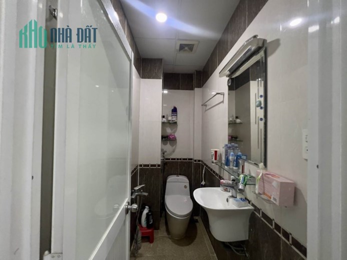 Bán Nhà Quốc lộ 13 ( Khu phố 4) 108mz, 4 Tầng, 4mx 27m, 10.3 tỷ Hiệp Bình Phước, Thủ Đức.