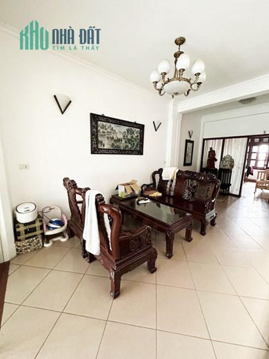 Bán Nhà 41 tỷ 2 Mặt Tiền - Mặt Phố Thụy Khuê - Tây Hồ 110m2x7T, MT 5,5m, KD cực kì sầm uất