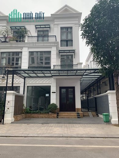 Cho thuê shophouse Vinhomes The Harmony, Long Biên HN.  Dt 220m2