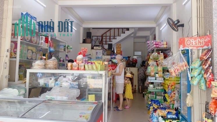 Nhà mặt phố Phan Châu Trinh, Hải Châu, ĐN. Dt 85m, 3 tầng. Giá 14.7tỷ.