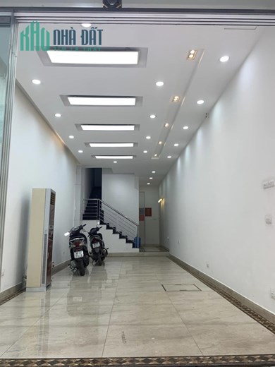 Bán nhà phố Trần Quang Diệu, ngã 3, kinh doanh , ô tô đỗ , 8 tầng thang máy, 60m, 23,5 tỷ