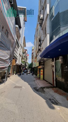 Bán nhà phố Trần Quang Diệu, ngã 3, kinh doanh , ô tô đỗ , 8 tầng thang máy, 60m, 23,5 tỷ