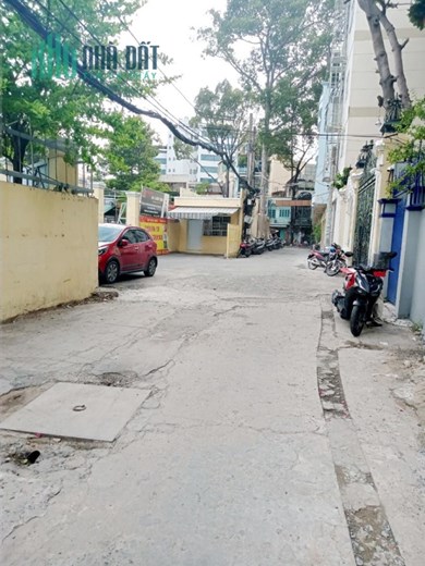 Nhà thuê hẻm ô tô 320 Trần Bình Trọng P4Q5 - Giá : 15 Triệu