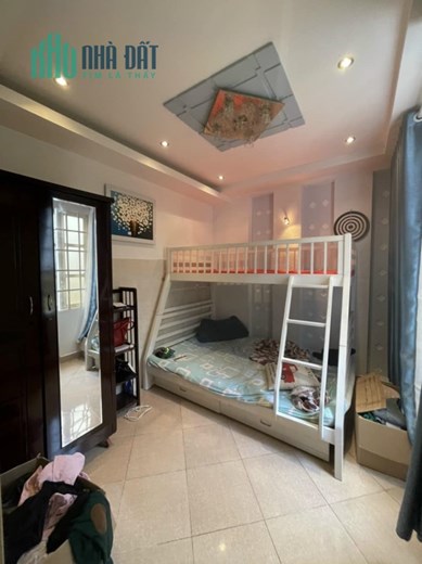 Nhà HXH Huỳnh Văn Bánh Phú Nhuận 21m2 4PN 4WC cách 1 căn ra Mặt Tiền