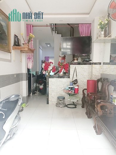 Nhà bán 3 Tầng hẻm thông Phạm Thế Hiển P5Q8 - Giá : 3.6 Tỷ (TL)