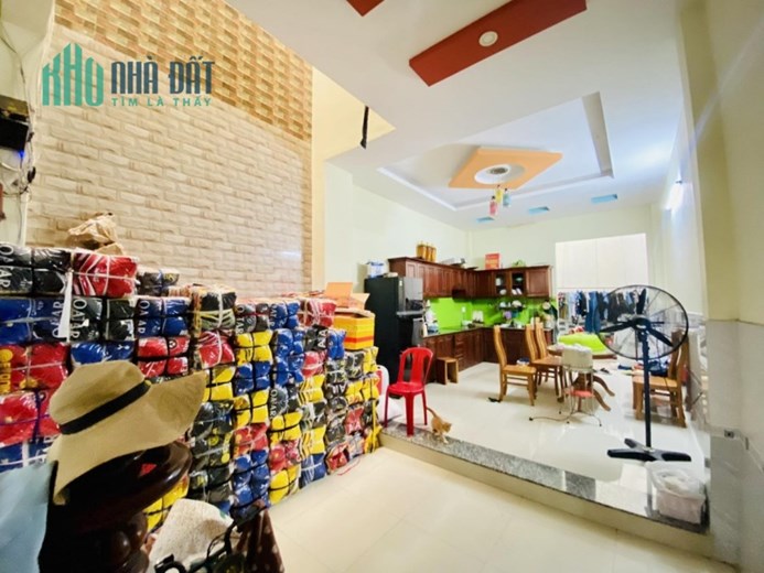 + Nhà Tây Thạnh Tân Phú 44m2,HXH 2 Tầng Nhỉnh 3 tỷ xíu