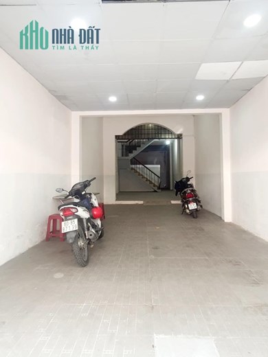 MẶT TIỀN KINH DOANH TÔ HIẾN THÀNH QUẬN 10 - 163/ , KHU VỰC HIẾM KO CÓ NHÀ BÁN .