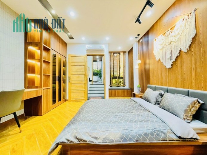 Bán Nhà Thống Nhất Gò Vấp Hẻm Xe Hơi 6 Tầng Đẹp Lung Linh Nhỉnh 9 Tỷ