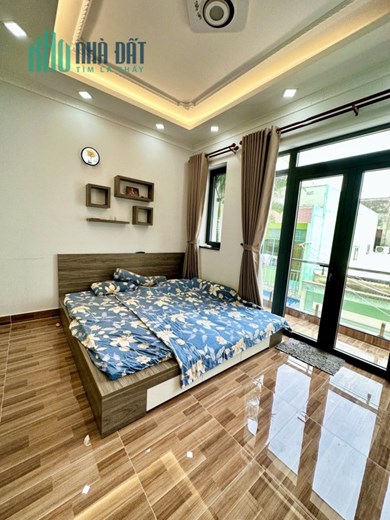 Bán nhà Tân Phú 5 lầu,6PN , nhà  tuyệt đẹp giá
chỉ 6,8 tỷ