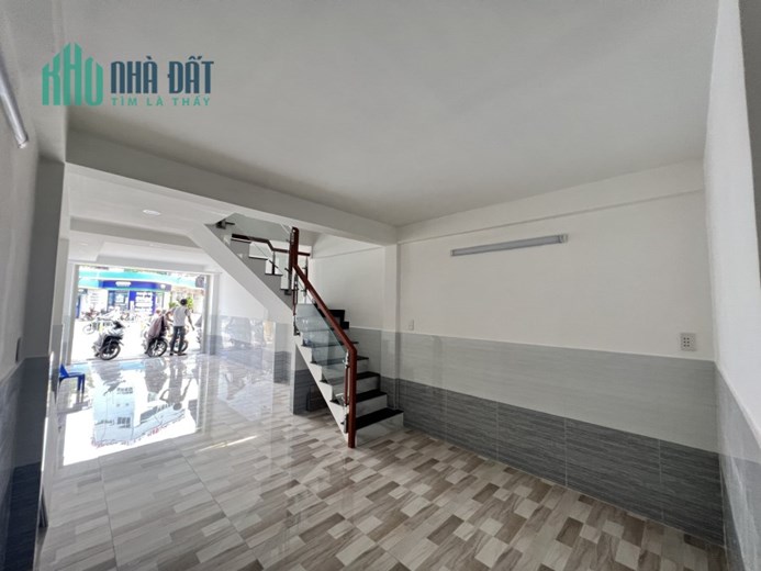 Bán nhà mặt tiền đường Nơ Trang Long quận Bình Thạnh diện tích 40 m2 nở hậu