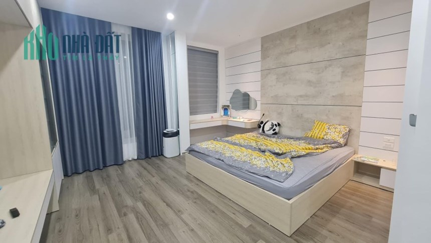 B.Á.N toà nhà Apartment Hàng Chuối, đầu tư sinh lợi cao, 560m2 x16Tầng, 55 phòng