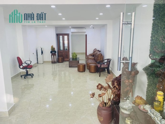 Bán nhà lô góc mặt phố trung Liệt đống đa vỉa hè rộng 115m 7 tầng 40 tỷ