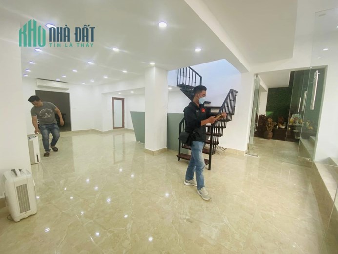 Bán nhà lô góc mặt phố trung Liệt đống đa vỉa hè rộng 115m 7 tầng 40 tỷ