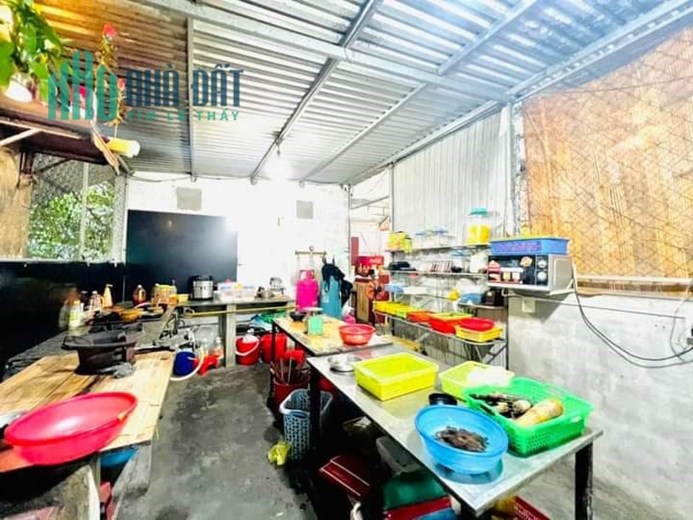 Cần sang MB quán nhậu 200m2,( mb: 2.5tr/ tháng)  khu vực 138 Phạm Thị Liên - Kim Long gần Cao Dê,