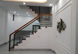 BÁN NHÀ   TÂN XUÂN-OTÔ ĐỖ CỬA - KINH DOANH -55M 5 TẦNG 6.5 TỶ