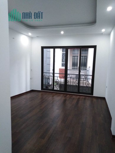 BÁN NHÀ   TÂN XUÂN-OTÔ ĐỖ CỬA - KINH DOANH -55M 5 TẦNG 6.5 TỶ