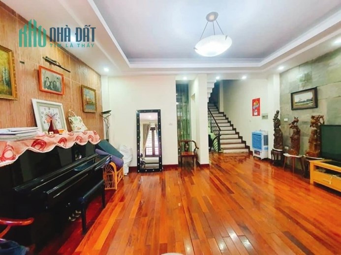 Nhà mặt phố 100m2  Yên Bái, 3 bước ra phố Huế, 7T thang máy, kinh doanh,MT 6m