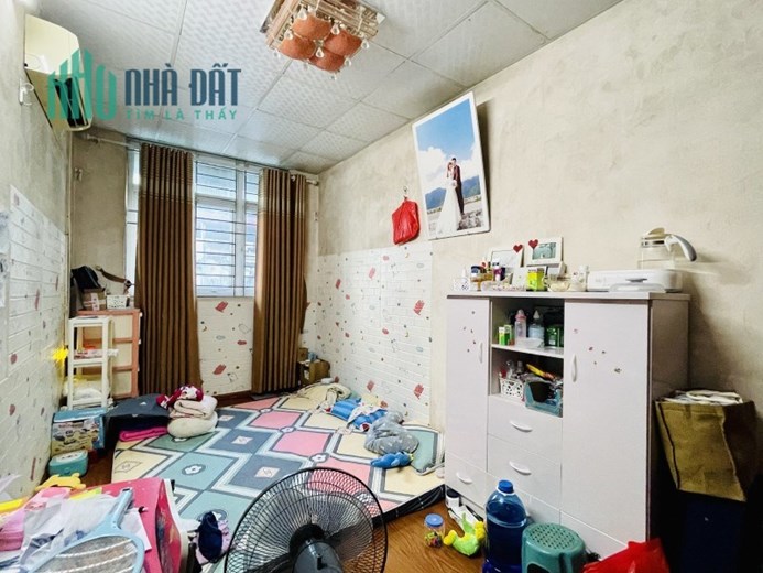 Nhỉnh 3 tỷ có nhà phố Giáp Nhất Thanh Xuân 30m 4 tầng 3PN ngõ nông rộng ô tô đỗ cổng  lh 0817606560