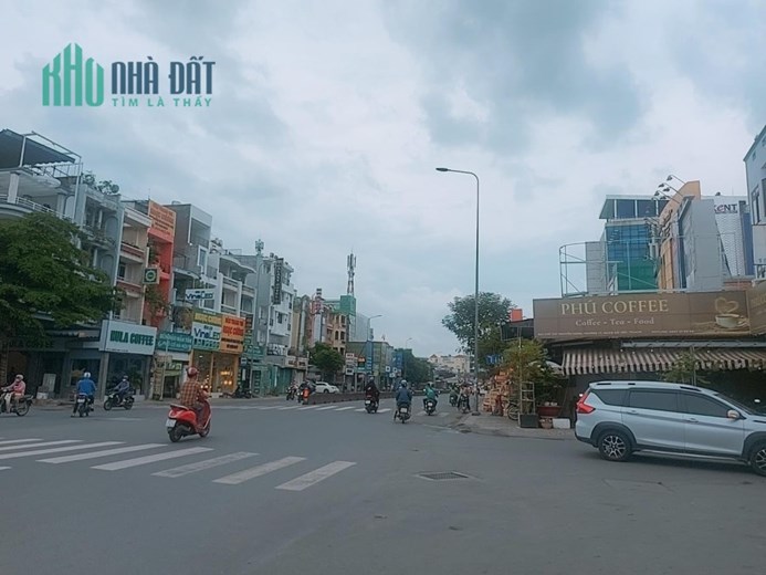 Bán nhà Mặt tiền Phó Cơ Điều - Chợ Thiếc - Ba Tháng Hai, DT: 5.5x19m, 3 T - 3 PN, 25.9 tỷ