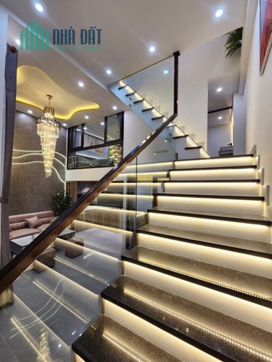 BÁN NHÀ 3 TẦNG KIỆT Ô TÔ SÁT ĐƯỜNG HẢI PHÒNG FULL NỘI THẤT XỊN DỌN VÀO Ở NGAY