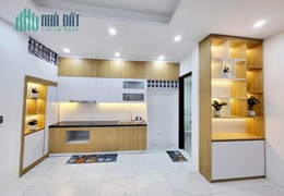 Sót lại căn duy nhất  Mễ Trì Hạ 36m2 x 5T, ô tô gần, ngõ thông ba gác tránh nhỉnh 4 tỷ.