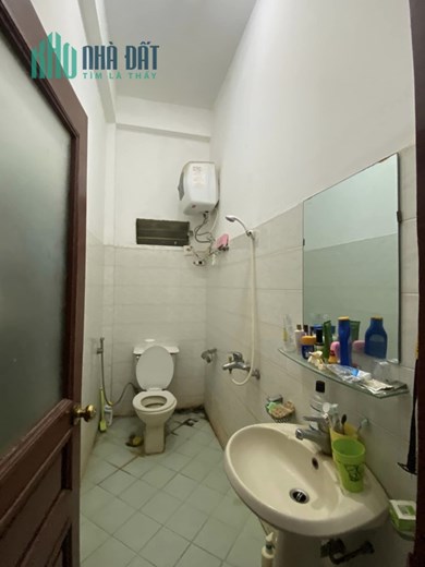 Bán nhà Vũ Ngọc Phan Đống Đa 60m 4 tầng 4 ngủ ngõ nông gần ô tô ở ngay nhỉnh 5 tỷ lh 0975124520
