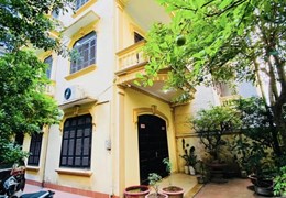 Bán Biệt Thự phố Đội Cấn, Trung Tâm Ba Đình. Diện tích to, mặt tiền rộng. Nhà đẹp ở ngay. Pháp lý