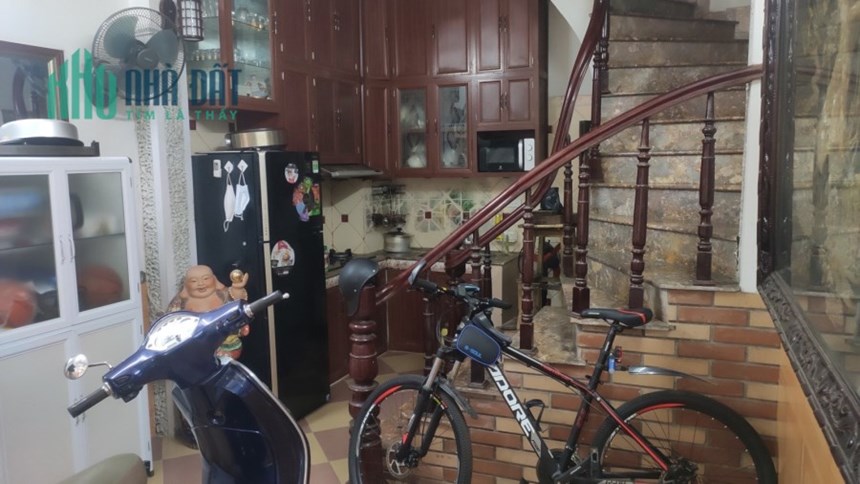 Cần bán nhà 5 tầng cực rẻ tại Hoàng Mai đảm bảo giá tốt nhất thị trường