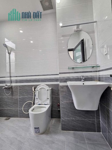 Nhà hẻm 38 Gò Dầu Tân Sơn Nhì Tân Phú, hẻm nhựa xe tải tránh, 59 m2 x 2 tầng, chỉ 4 tỷ 500 triệu