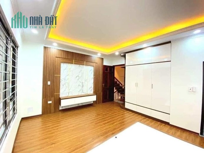 THÁI THỊNH/ĐỐNG ĐA - LÔ GÓC 2 MẶT THOÁNG - DT 50m2 - 10M LÊN ÔTÔ - KHU VỰC DÂN TRÍ CAO - AN SINH