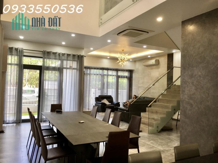 Cần bán/cho thuê BT song lập Phố Đông Village Khu BT Hoàng Phú Q2
