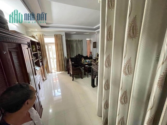 Nhà 4 Tầng Ngang 5m Mặt Tiền Giáp Nguyễn Thị Thập - Giáp Phú Mỹ Hưng - Trung Tâm Quận 7 - Hoàn Công