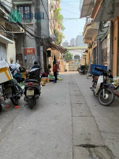 ĐẤT THÁI THỊNH BA GÁC ĐỖ CỬA KINH DOANH TẤP NẬP-NGÕ THÔNG