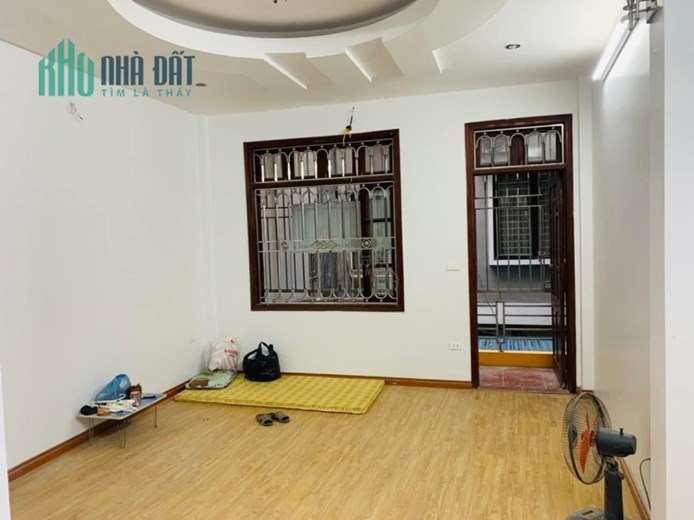 CCMN dòng tiền 40tr/thg. Trung Tâm Thanh Xuân. Chỉ ~100tr/m. Vị trí đẹp - sổ đỏ thông số đẹp.Bấm