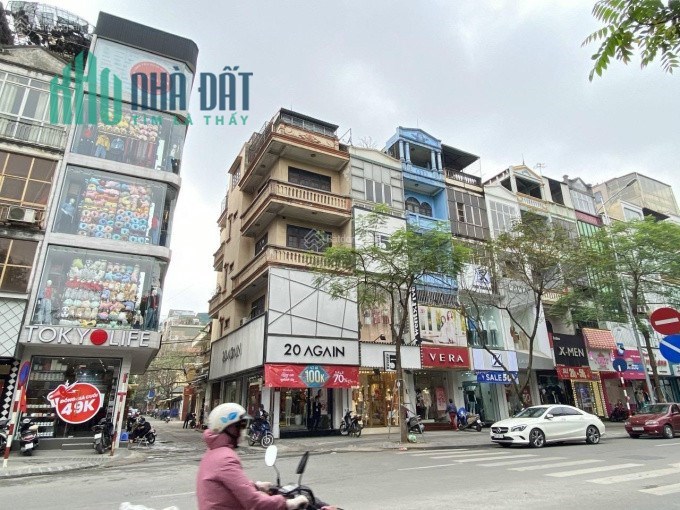 Bán nhà sổ đỏ chính chủ mặt phố kinh doanh bậc nhất Thái Hà 135m2, 6 tầng, 360 tr/m2