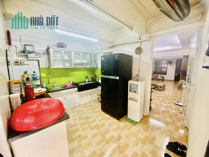 💥 Chỉ 2.05 Tỷ - Căn hộ tập thể Ngõ 328 Nguyễn Trãi, Thanh Xuân, 80m2 3PN + 1WC, SĐCC 💥