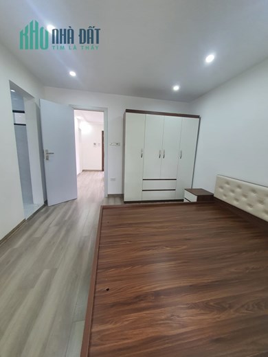 💥 Chỉ 1.9 Tỷ - Căn hộ tập thể T4 Vĩnh Hồ, Đống Đa, 60m2 2PN + 1WC, SĐCC 💥