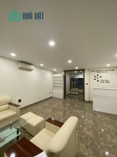 70m 8 Tầng Mặt Tiền 6m Tòa Nhà Kinh Doanh Cực Đỉnh Hoàng Quốc Việt Cầu Giấy. Chủ Cần Bán Gấp